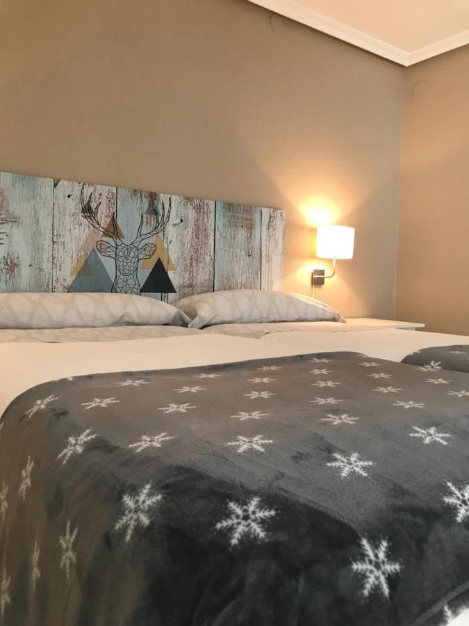 Apartamento Estiviellas, Pirineo Jaca Eksteriør billede
